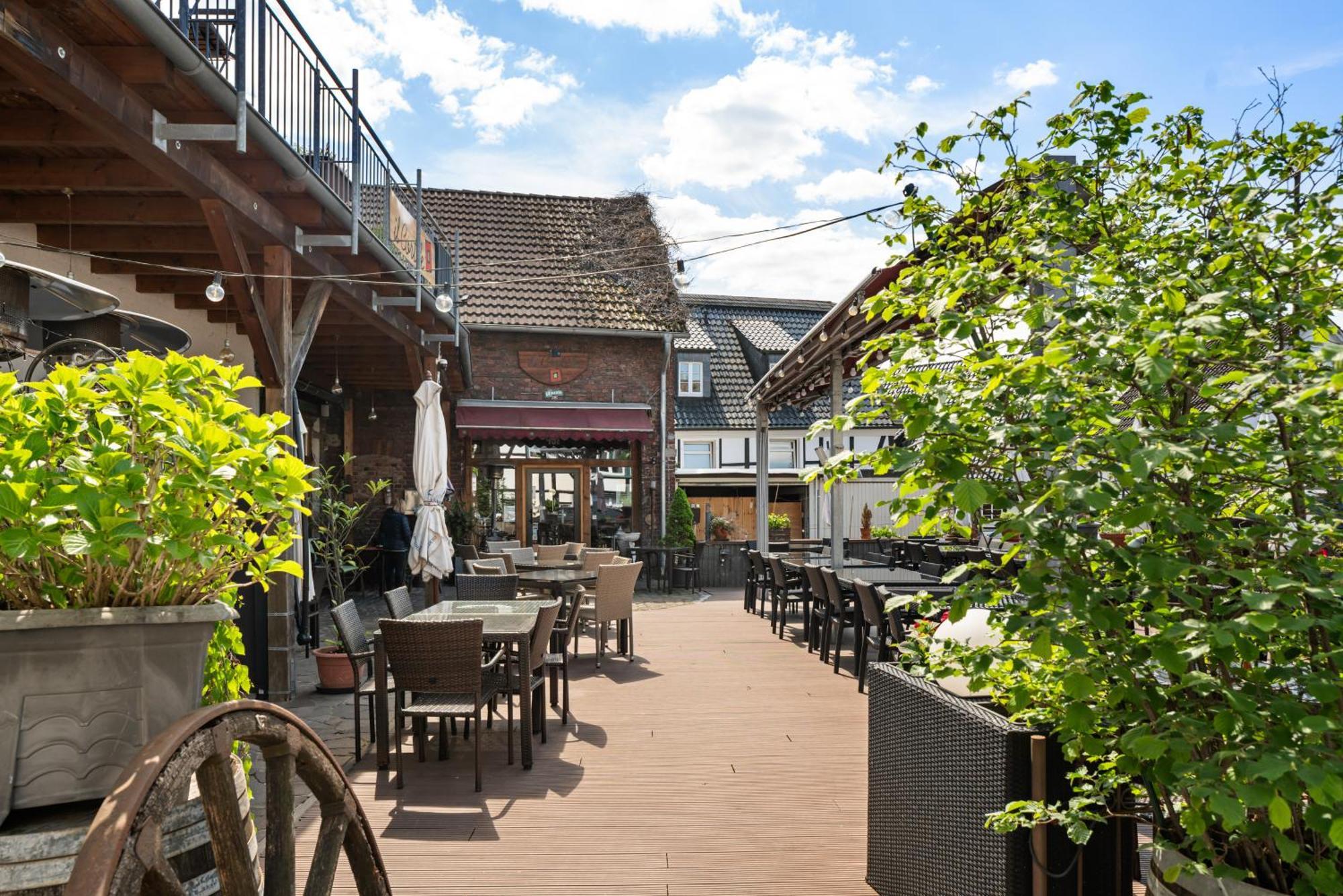 Mola Apartments-Charmante Ferienwohnung Im Herdecke Zentrum Fuer 3 Personen-Grosse Dachterrasse-Grill-Gratis Parken-Wlan المظهر الخارجي الصورة